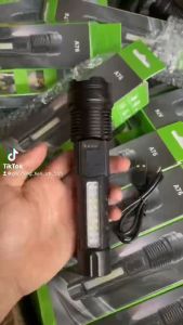 Đèn pin siêu sáng cầm tay A76 đa chức năng chiếu xa 500m vỏ bằng hợp kim chắc chắn chống nước tốt.Pin Trâu. BH 12T