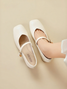 Josiny | Comfort Low Heel Mary Jane Flats for Women