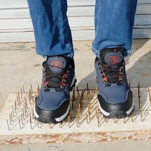 Brand GenGeGo ( 3 Days Delivered COD)Work Safety Shoes Men Puncture-Proof Work Sneakers Indestructible Shoes Footwear Mens Steel Toe Shoes Boots