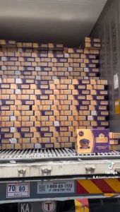 Kurma Ajwa medium grade AA saudi dates