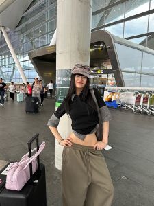 เสื้อยืดคอโปโลลายสก็อตย้อนยุคสไตล์อเมริกัน ทรงหลวม แขนยาว ผ้าฝ้ายผสม สำหรับผู้ชายและผู้หญิง ฤดูร้อน 2025