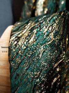 Textured Green Gold Embossed Jacquard Fabric For Hanfu Design