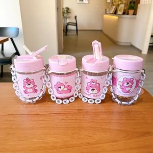 Bình nước Gấu Lotso gấu dâu kèm bọc da và dây đeo bình nước cao cấp 400ml chống đổ nước