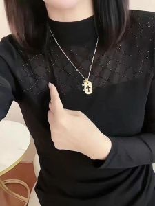 เสื้อยืดคอกลมแขนยาวผ้าตาข่ายยืดหยุ่นประดับเพชร ทรงสลิมฟิต แฟชั่นสำหรับผู้หญิง ฤดูหนาว 2025 เสื้อผ้าทำงาน