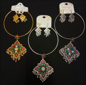 สร้อยคอโชกเกอร์ เครื่องประดับการแต่งกายในงานโอกาสต่างๆ (สินค้ามีพร้อมส่ง)