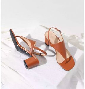 Dnine YY 04 Triangle heels sandal terbaru 2022