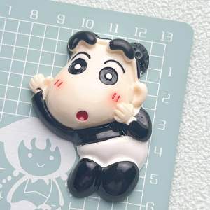 เรซิ่นชินจัง 7 ซม ไซส์ L การ์ตูนเคลือบเงา ตกแต่ง DIY ติดหลังโทรศัพท์ ติดผนัง ติดกิ๊บ งานฝีมือ ของสะสม