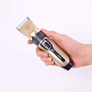Electric quiet pet clipper suitable for dogs/cats and puppies with 4 comb guides and battery indicator