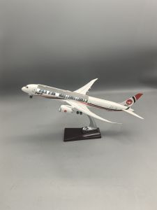 47cm Large Scale Cabin Door Openable Bangladesh B787-9 Diecast Resin Airplane Model Kit with Stand For Aviation Souvenir Gift