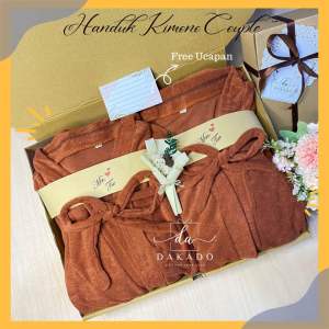 HAMPERS HANDUK KIMONO COUPLE HADIAH WEDDING ULTAH ENGAGEMENT / HAMPERS PERNIKAHAN KIMONO COUPLE BIRTHDAY LAMARAN TERMURAH TERLARIS / KADO WEDDING HANDUK KIMONO COUPLE
