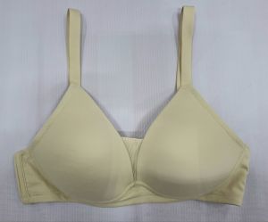 AVON AMAYA DREAM CURVE NON-WIRE MEMORY FOAM MOULDED BRA |BLACK|CREAM
