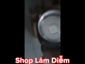 Đèn Pin Siêu Sáng S10 Cầm Tay Có ZOOM Xa Gần Chống Nước 8800 mAh 2 Chế Độ Ánh Sáng