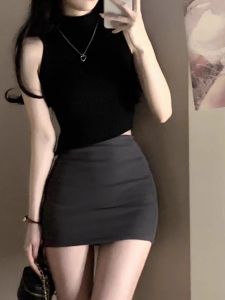 กระโปรงสั้นทรงเข้ารูปผู้หญิงสีดำ ชุดสองชิ้น ทรงเข้ารูป เอวสูง ทรง O สไตล์เกาหลี สำหรับผู้หญิงวัย 18-24 ปี
