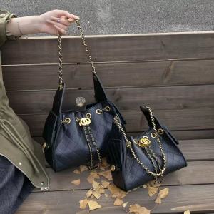 Luxury Bucket Bag Womens Crossbody Shoulder Bag Commuting Chain Pattern Soft Polyester Interior Casual Drawstring Closure
