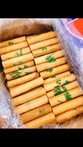 Bánh ống ngò Lets Nuts hộp 250g lớp vỏ giòn cùng nhân bơ đậu phộng giòn tan giòn béo đồ ăn vặt cho hội nhóm gia đình