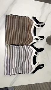 LNR Shop Tanktop Import Motif Strip Salur Garis Garis Modern Seamless Bra dengan Cup Busa Empuk Wanita Remaja Dewasa untuk Olahraga Lari Yoga Dirumah BH Dalaman Sport Bra Kasual Tanpa Lengan Tanpa Kawat Crop Top Kamisol