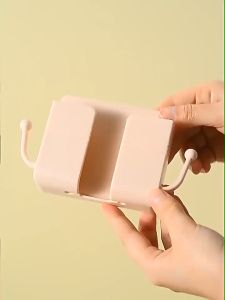 Giá Đỡ Dán Tường Để Sạc Điện Thoại Remote Ổ Cắm/ Kệ Đựng Đồ Dán Tường Kèm 2 Móc Treo Đồ