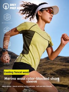 Merino Wool Moisture-Wicking Womens Short Sleeve T-shirt