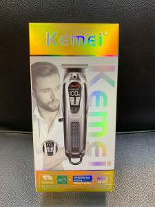 ปัตตาเลี่ยนไร้สาย ชาร์ทไฟรุ่นKM-1675