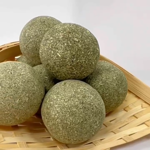 10cm Huge Catnip Ball for Indoor Cats Giant Cat Toys for Kittens Big Teething Chew Toys Kitty Teeth Cleaning Lick Dental Toys Natural Interactive Catnip Play Balls