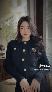 Áo Len Dài Tay Khuy To Sang Chảnh Siêu Xinh Cho Bạn Gái - LCXA224