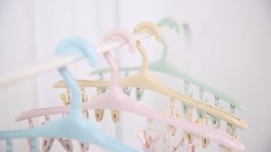 Promo Gantungan Baju Jepit Jepitan 8 in 1 Hanger Jemuran Pakaian Kaos Kaki