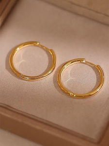 Stylish Versatile Geometric Circle Earrings for Women New Arrival 2024 Fashionable Alloy Silver Gold Plated Ear Studs