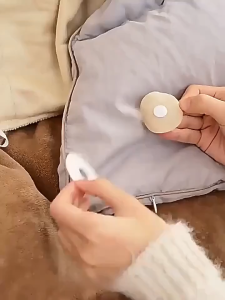 Alat Pengikat Selimut Klip Jepret Penjepit Seprei Kasur Serbaguna Bed Duvet Holders Durable Portable Anti Geser