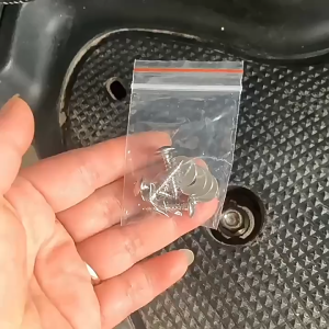 Tas Jaring Mesh Helm Motor 2 Lapis Jaring Penyimpanan Mobil Elastis Car Net Organizer 35x20cm