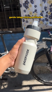 Peliflask 24oz Bike Sports Water Bottle Bicycle Mtb Road Mountain Bottle BPA Free for Cycling/Outdoors/Sports/Running White and Black
