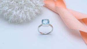 Lohaspie Jewelry Genuine 2.7 Carats Solid Sterling Silver 925 Rings Geniune Natural Sky Blue Topaz Ring Light blue Gemstone Ladies Ring
