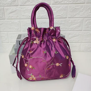 EchoBliss กระเป๋าถือรุ่นใหม่สไตล์อาร์ตๆปักลายดอกไม้และผ้าไหม