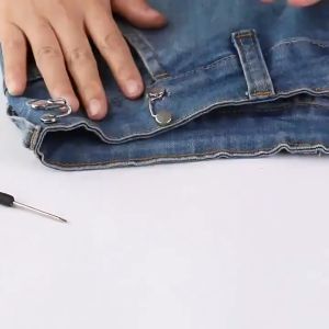 Waist control tool detachable tool-free button jeans adjustable size metal buckle versatile temperament pure sweet and waist buckle纽扣