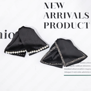 Elegant Audrey Hepburn-Inspired Hair Clip Shark Clip Back Brain Hairpin for Women Fashionable Original Design Cloth Hair Accessory