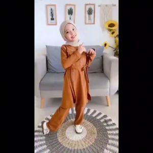 Stelan Celana Anak Ameena usia 4th - 12th bahan Katun Mix Cringkel