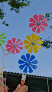 DTOY | ของเล่นใบพัด ของเล่นเด็ก กังหันลม ของเล่นกลางแจ้ง กังหัน