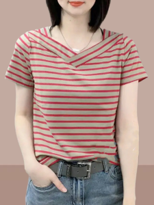 เสื้อยืดคอกลมแขนสั้นผู้หญิงฤดูร้อนปี 2025 ทรงหลวมลายทางสไตล์เกาหลี ผ้าฝ้ายแท้ แฟชั่นสำหรับคุณแม่วัยกลางคน