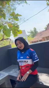 Baju Jersey Mandalika - Jersey Desain Mandalika Kerah V-Neck Kombinasi