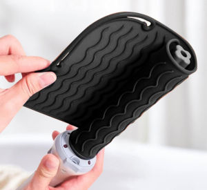 Heat Resistant Mat Straightener Pad Curling Iron Sleeve Flat Iron Silicone Mat Curling Iron Straightener Burn Case for Hair Tool