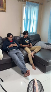 เสื้อยืด ยังไหว (⭐️ร้าน KHEE SEUAK⭐️)