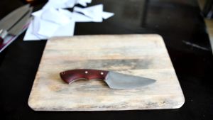 เล่ม 20 ซม ดื่ม มีดแล่เนื้อ มีดเลากระดูก มีดทำจากเหล็กผานไถ คมมาก เฟ้าพิเศษ