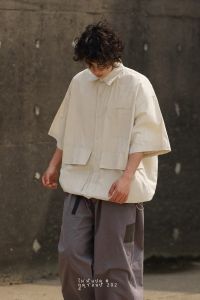 Noears สีดำ Retro Multi-Pocket หลวม เสื้อเชิ้ตแขนสั้นพอดีตัวบาง ผ้าฝ้าย สไตล์ชุดทํางาน ฤดูร้อน เสื้อท่อนบน ระบายอากาศได้ดี เยาวชน ลำลอง