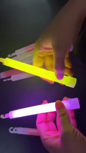 (With Hook) 6 Inch Glow Stick Party Concert Neon Stick Outdoor Emergency Light Safety Hiking Camping Fluorescent Lightning
