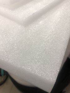 แผ่นโฟมกันกระแทก แผ่นอีพีอีโฟมสีขาวขนาดกว้าง 50 ซม.x ยาว 50 ซม. หนา 0.5-1-2 นิ้ว