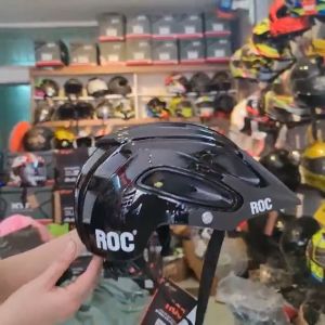 Mũ bảo hiểmMũ thể thao ROC R15 siêu đẹp
