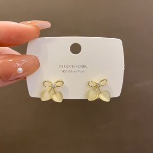 SP Fashion Life Korean Style Elegant Bow Opal Earrings for Women – Simple & Chic 蝴蝶结猫眼石耳钉 简约耳环 耳环女 气质耳环 耳环女韩版 耳环 女 猫眼石耳环 耳环韩式