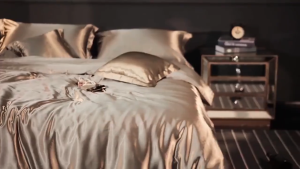 Satin Silk Bedsheet Full Garterized Sheet Soft Cool Touch Satin Hotel Quality Mattress Protector Double/Full/Queen Size