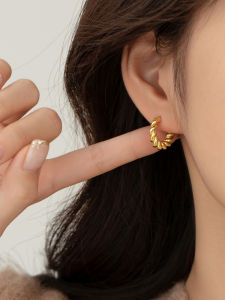 Luxurious 999 Silver Twisted Ear Cuffs Womens Fashion Jewelry Elegant Vintage Ear Studs  out New Arrival