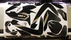 Dekal CB150X Hitam Merah: Panduan Lengkap