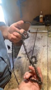 จัดส่งราคาถูก โซ่เลื่อย หนังสือ 16-20 นิ้ว เป็นหนังสือ ฟรี รูปแบบ 4/8/10/12 ฟัน สำหรับ เลื่อยยนต์ / เลื่อยโซ่ยนต์ / เลื่อยไฟฟ้า รับประกันความคม Chain saw